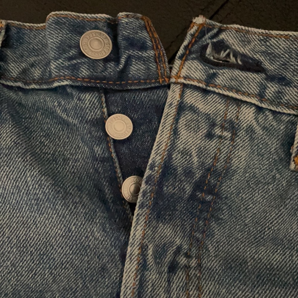 Levi shorts - Picture 5 of 5